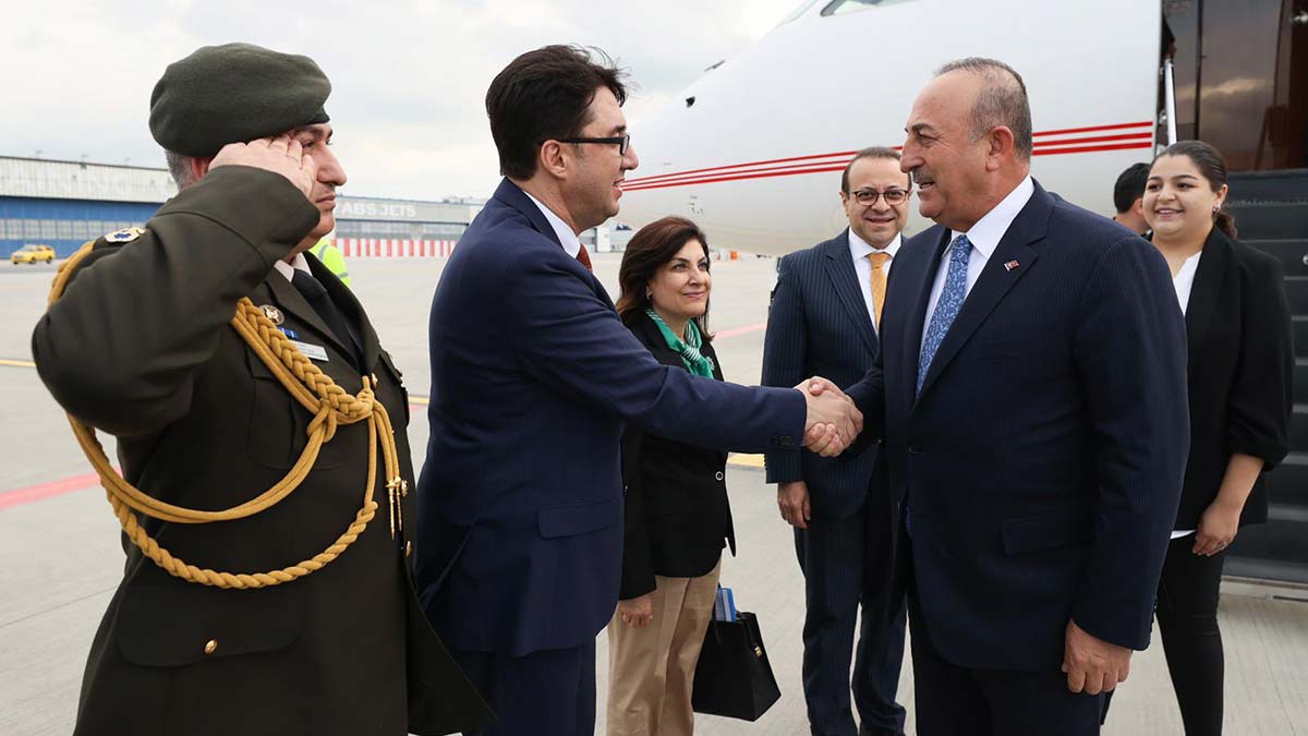 Bakan Çavuşoğlu Çekya'da