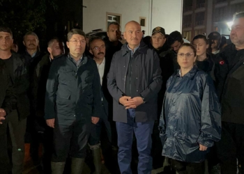Bakan Soylu Bartın'da incelemelerde bulundu