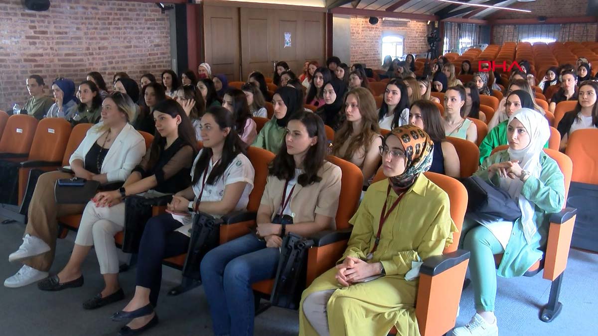 Beslenme uzmanından öğrencilere kariyer önerileri