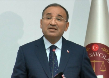 Bozdağ: Sosyal medya saygınlığı zedeliyor