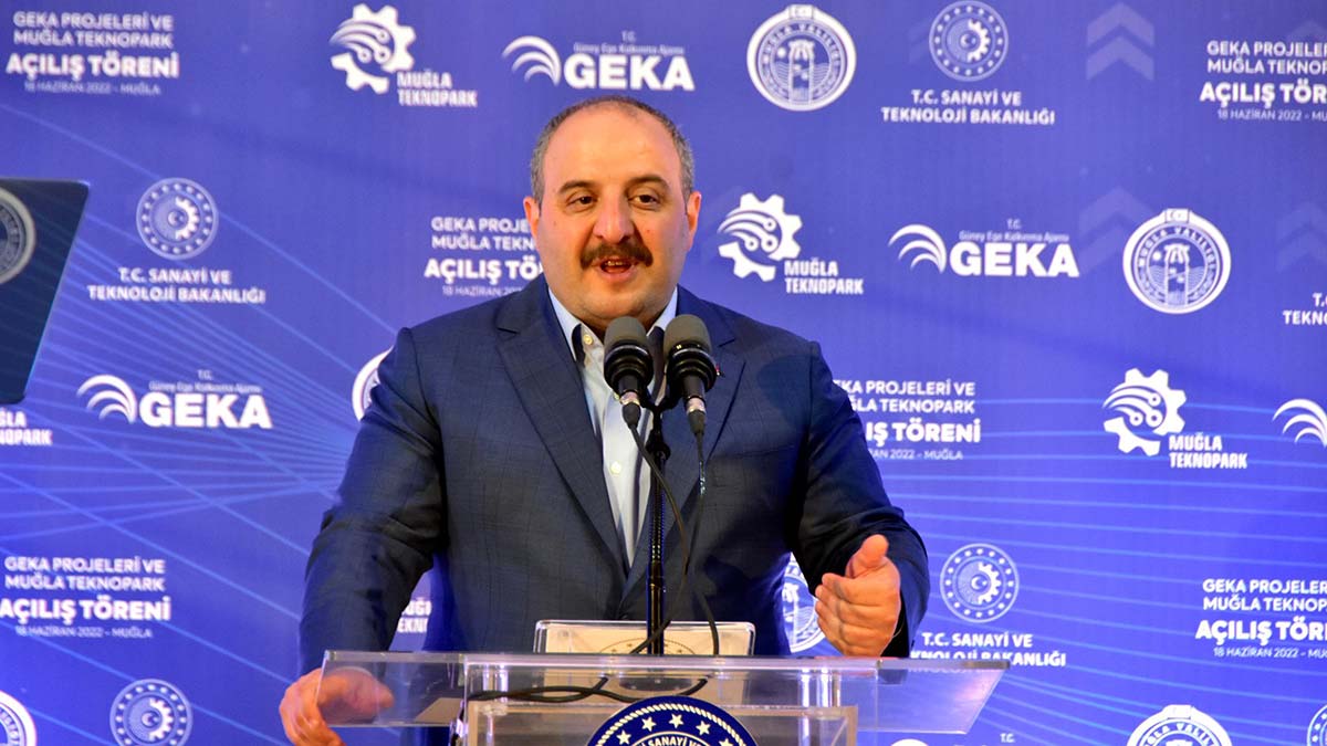 CHP'li belediyelerin doğru projelerini destekliyoruz