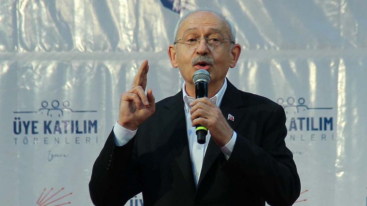 'CHP'li olmak sıradan bir olay değildir'