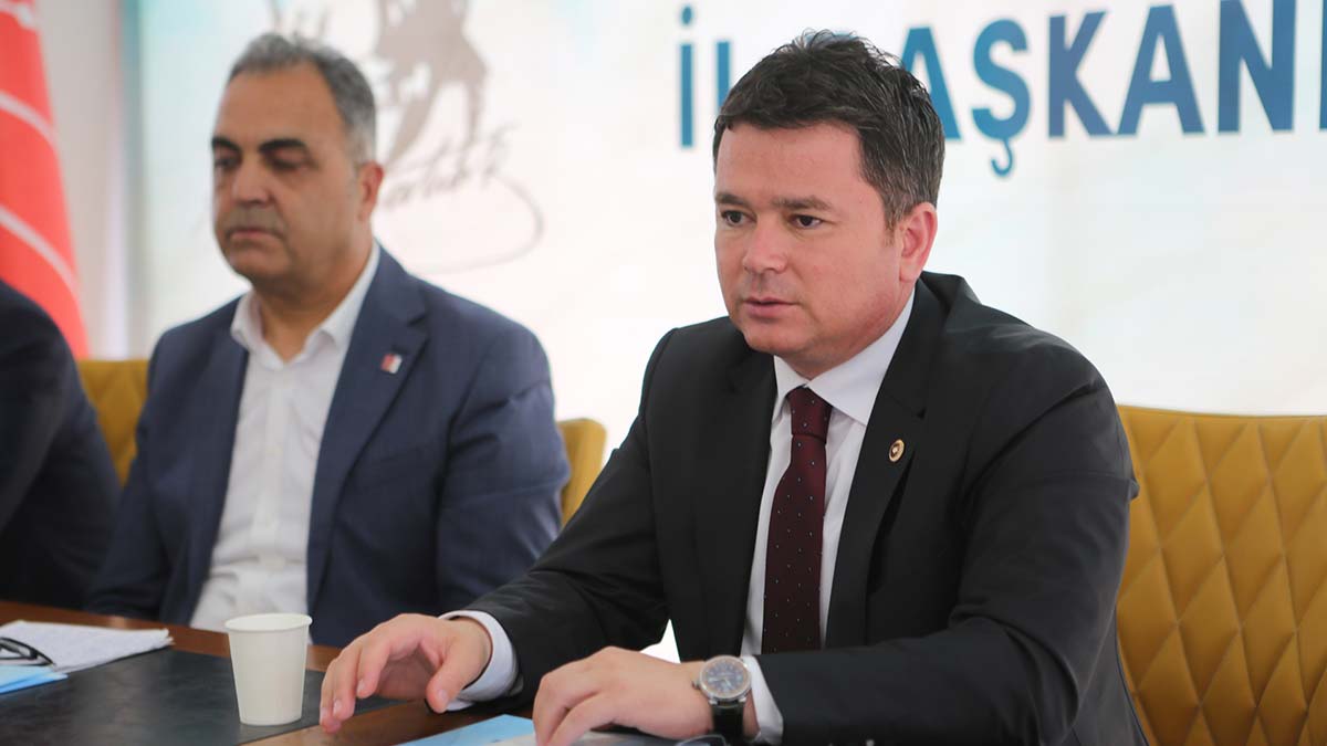 CHP'nin adayı Kemal Kılıçdaroğlu'dur