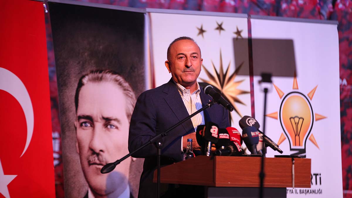 Çavuşoğlu'ndan NATO üyeliği süreci açıklaması
