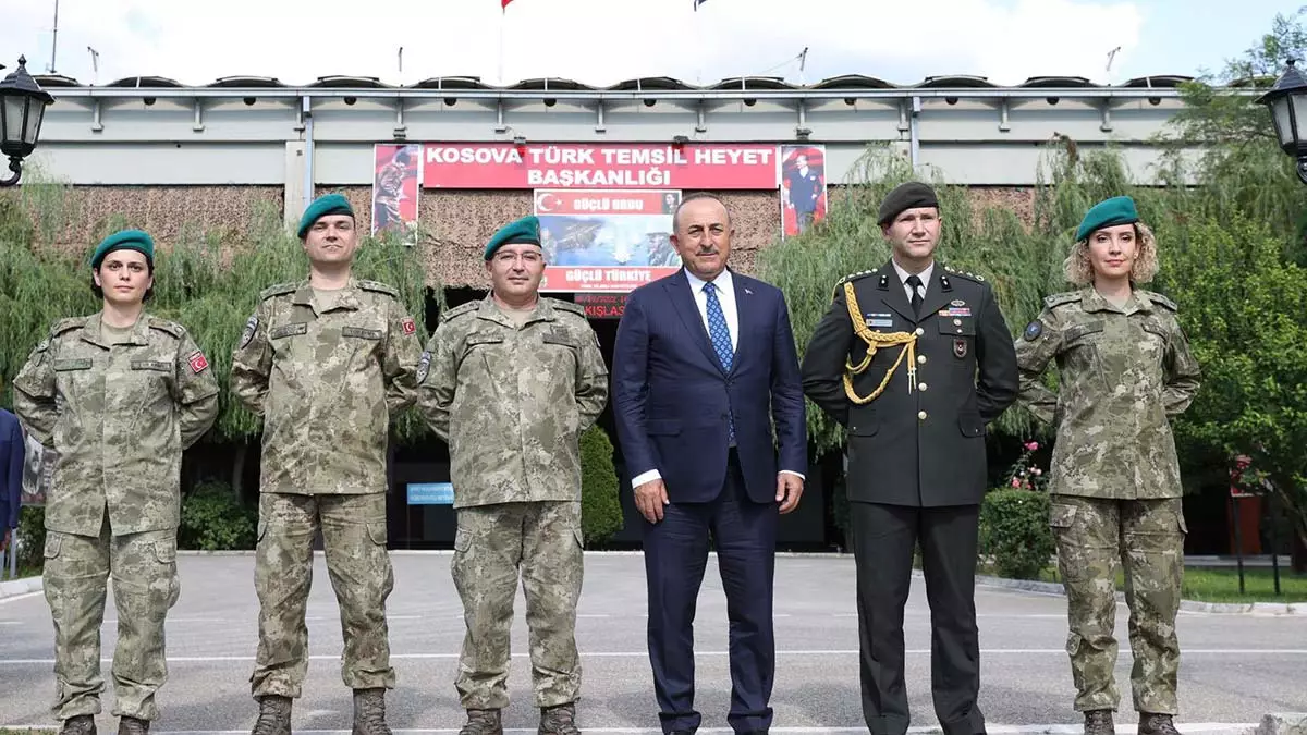 Çavuşoğlu'ndan türk temsil heyeti'ne ziyaret