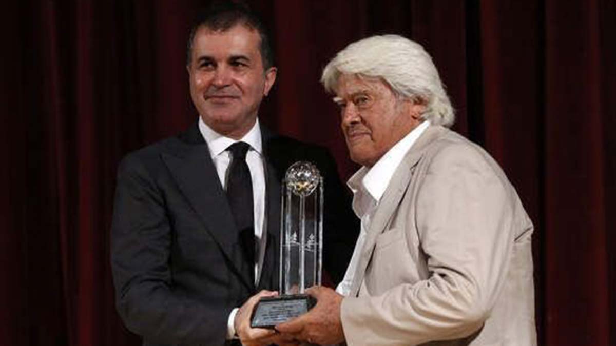 Cüneyt Arkın için taziye mesajları