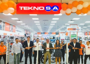 Denizli'de ikinci Teknosa mağazası açıldı