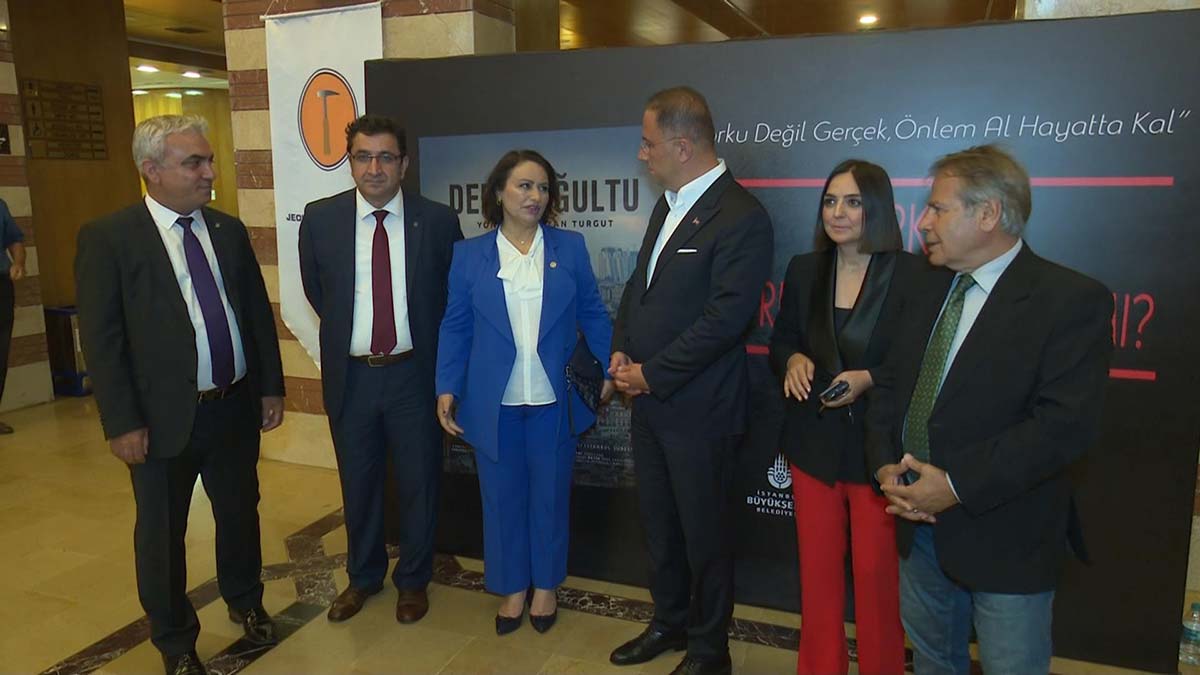 'Derin Uğultu' belgeselinin galası yapıldı