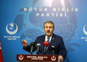Destici: Terör örgütünün partisi kapatılmalı
