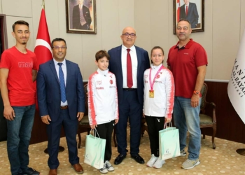 Dünya Şampiyonu Cimnastikçilerden Ataç'a ziyaret