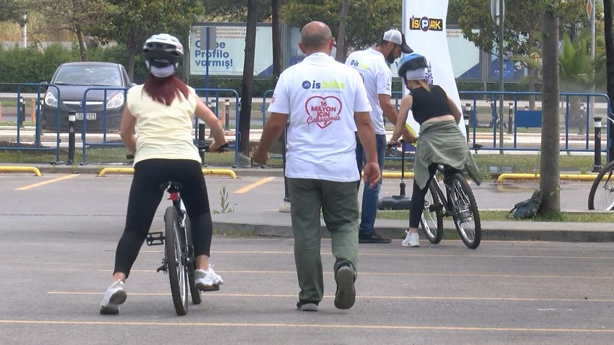 Dünya bisiklet gününde ilk kez pedal çevirdiler