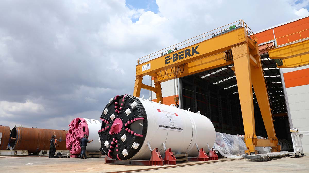 E-Berk'ten yeni tünel açma makinesi