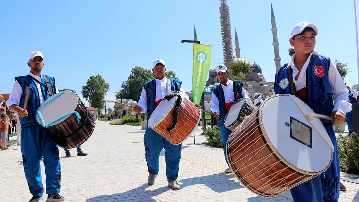 Edirnede kirkpinar yagli guresleri haftasi 1 - yerel haberler - haberton