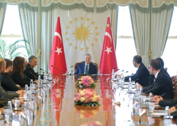 Erdoğan, Beşiktaş yönetimini kabul etti
