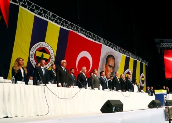 Fenerbahçe’de Ali Koç ve yönetimi ibra edildi