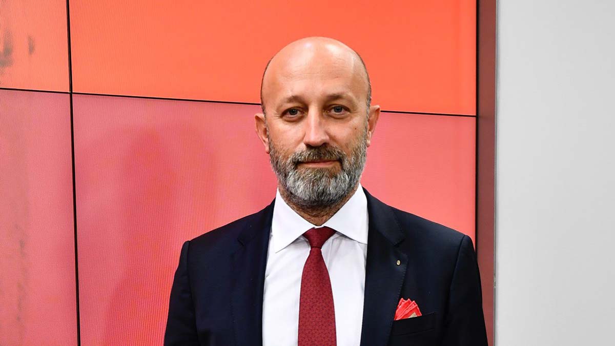 Galatasaray'ın futbol direktörü Cenk Ergün oldu