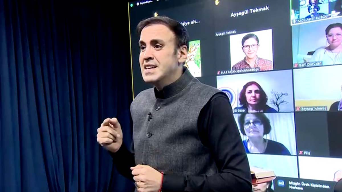 'Gelecek Bugün Başlar'dan koçluk eğitimi