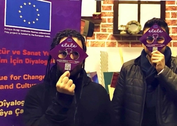 Gençler 'elele projesi' ile diyalog kuruyor