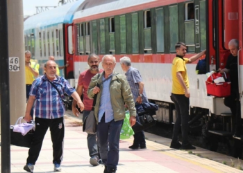 Gurbetçiler tatil için trenle ana vatana geliyor
