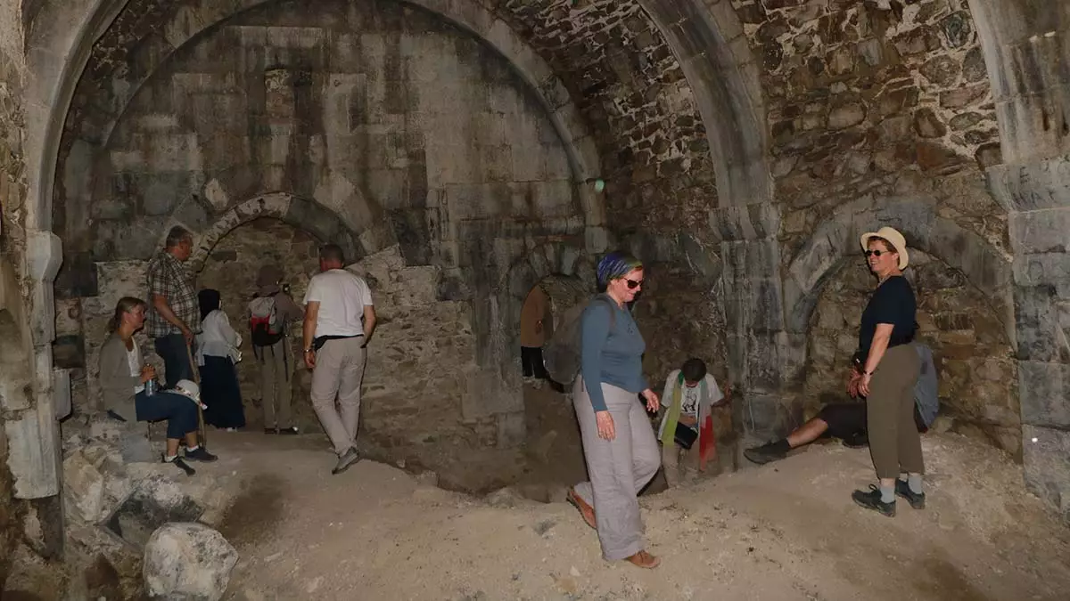 Hakkarinin yaylalari artik turistleri agirliyor 1 - yerel haberler - haberton