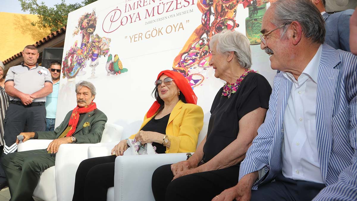 İmren Erşen Oya Müzesi'nde tarihi buluşma