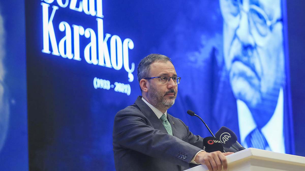 İnternetin yenilikleri, dil erozyonu doğurdu