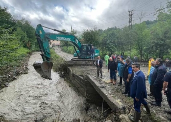 Karabük'te sağanak sonrası dereler taştı