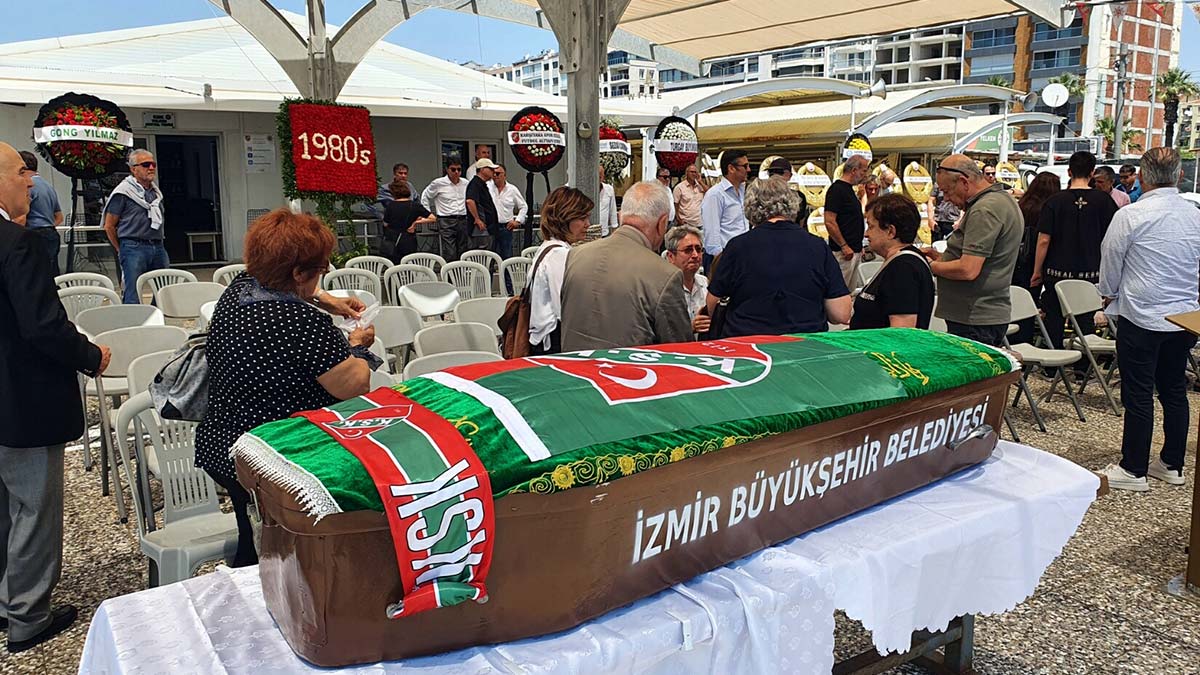 Karşıyaka'dan Yusuf Güven'e veda