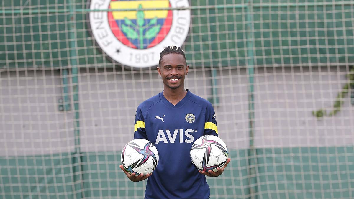 Lincoln Henrique: Futbol benim için baskı değil 