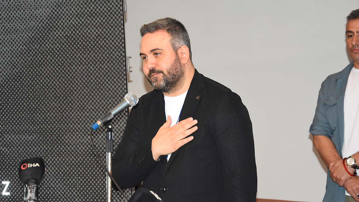 Menemenspor'u Özgür Ekmekçioğlu alıyor