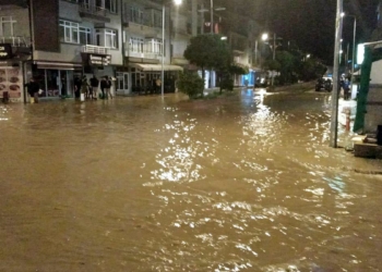 Mengen ve Gerede'de sağanak etkili oldu