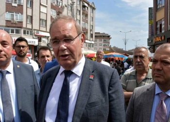 Milletimiz bir an önce sandık gelsin istiyor