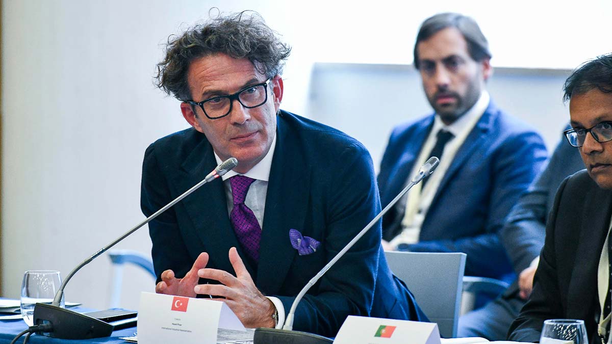 Murat Pınar'dan küresel iş birliği çağrısı