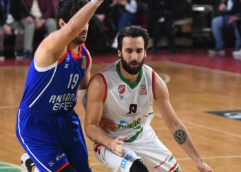 Pınar Karşıyaka'da Can Korkmaz da gitti