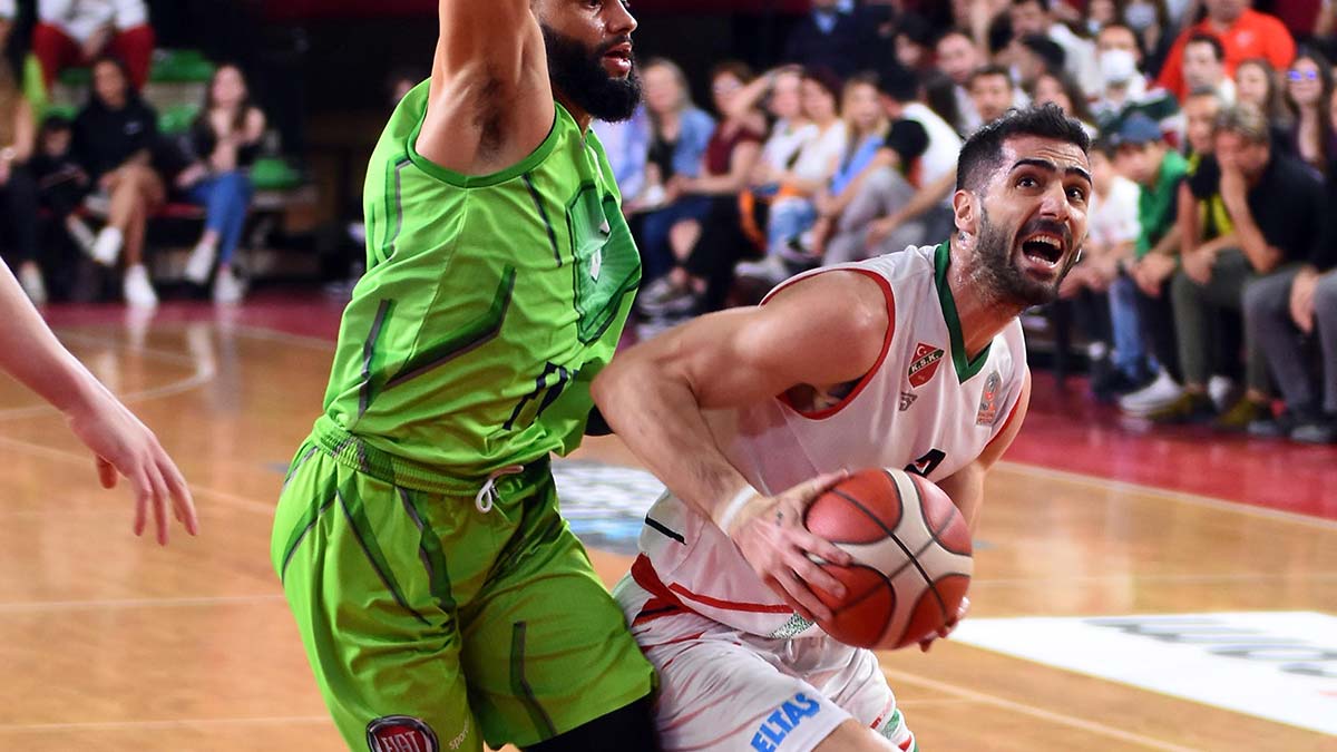 Pınar Karşıyaka'da Yunus Emre Sonsırma'a veda