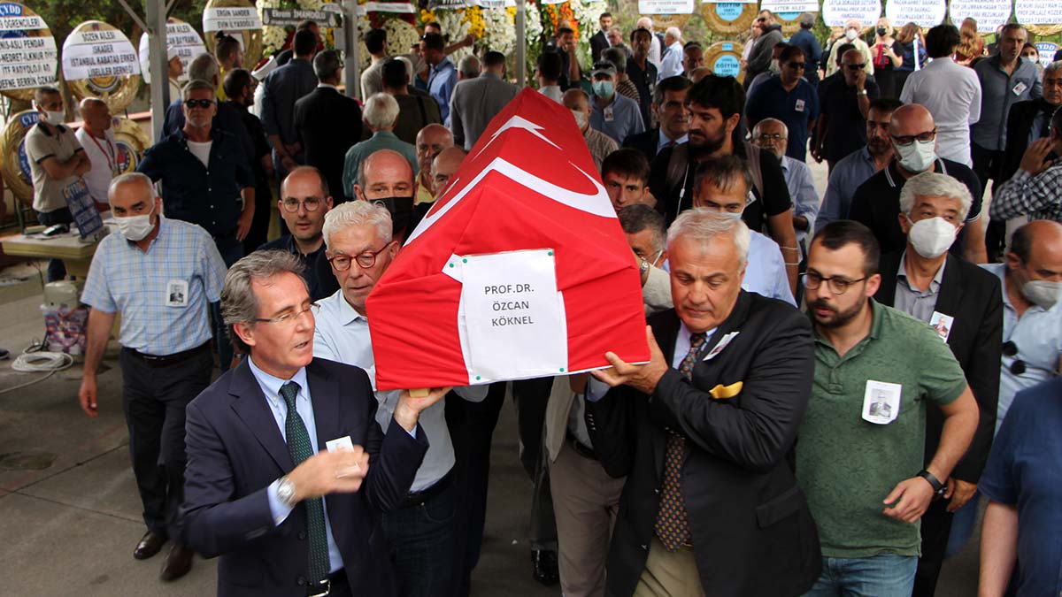Prof. Dr. Özcan Köknel son yolculuğuna uğurlandı