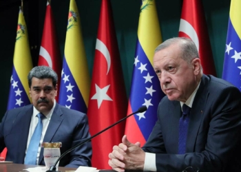 Şahsiyet yoksunu siyasete 'evet' demiyoruz