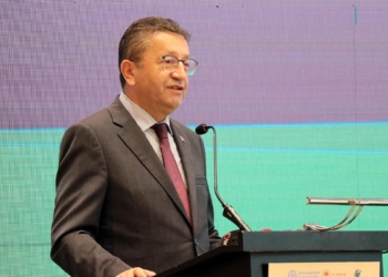 Şapkamızı önümüze koyup düşünme vakti geldi