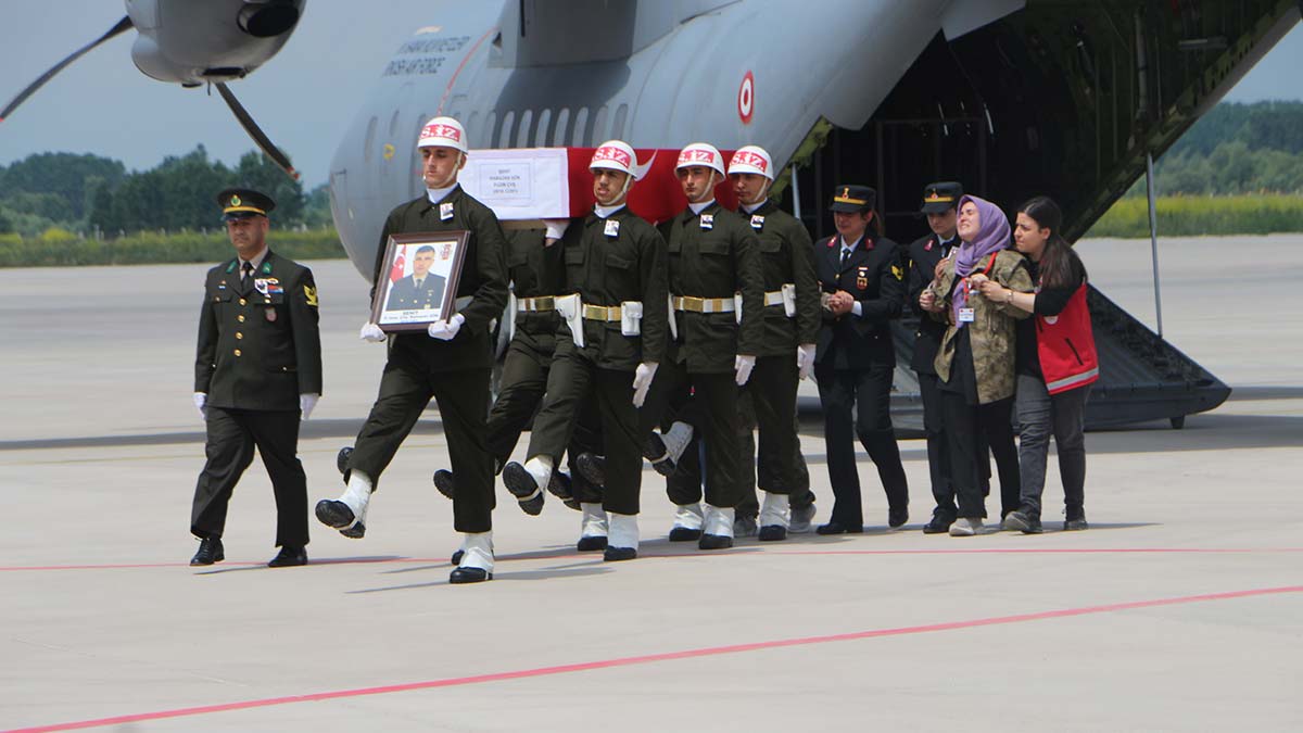 Şehit Gök'ün nişanlısı