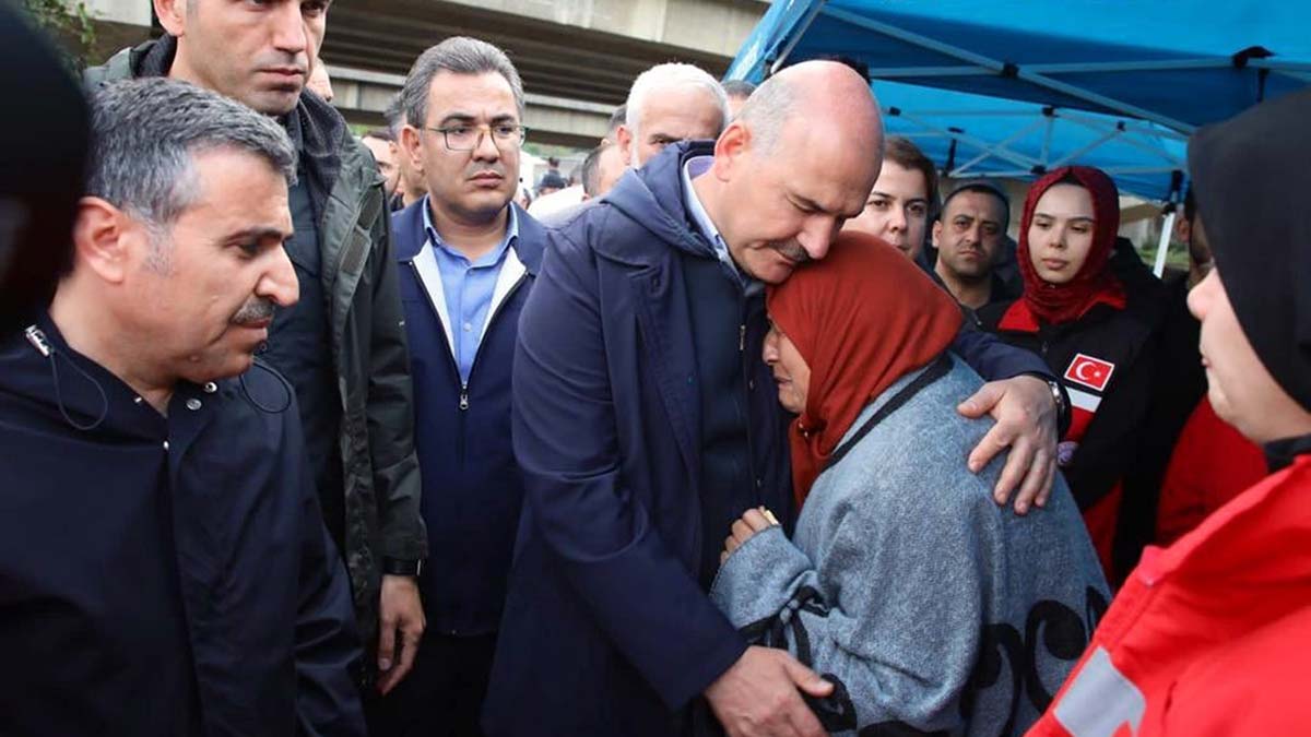 Soylu Düzce'de selden etkilenen bölgeleri inceledi