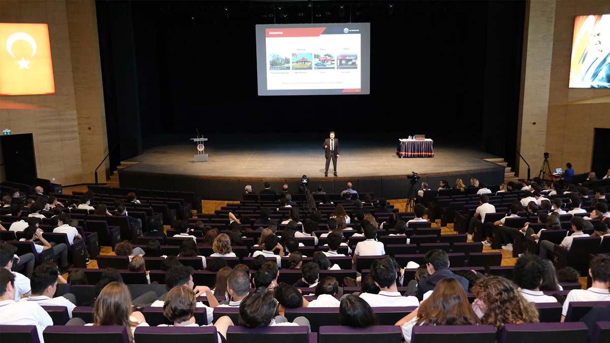 TED Üniversitesi TEDnoloji etkinliğinde yer aldı