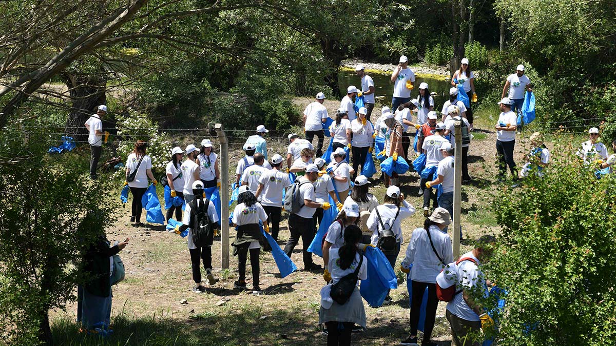 Çevre Haftası'nda doğa temizliği