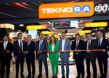 Teknosa'nın yeni konsept mağazası açıldı