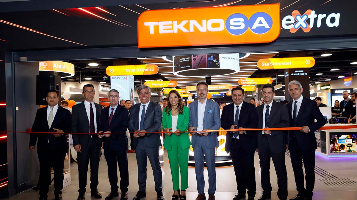 Teknosa'nın yeni konsept mağazası açıldı