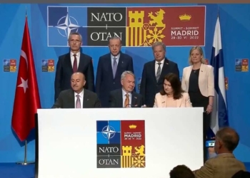 Türkiye İsveç ve Finlandiya arasında memorandum