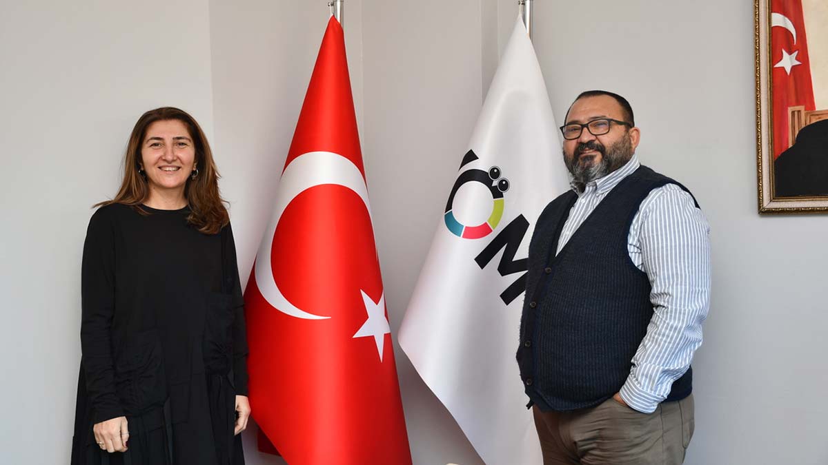 Türkiye'nin ilk hibrit lisesi eğitime başlıyor