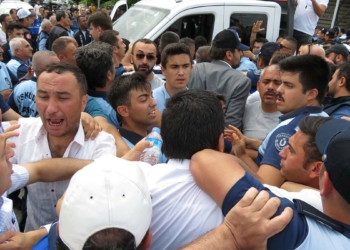 Üsküdar'daki otopark zabıtaları gerdi