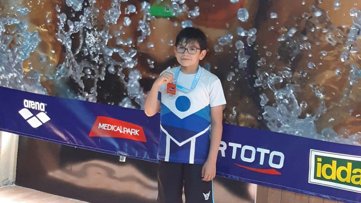 Umut Ata Sarıkaya birinciliğe kulaç attı