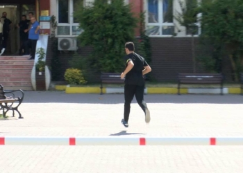 YKS'ye geç kalanlar kapıda kaldı