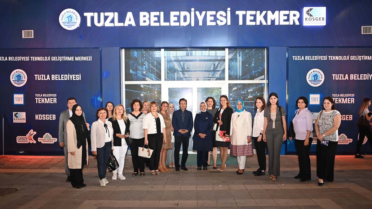 Yazıcı, 'Kadın Mühendisler Günü'nü unutmadı